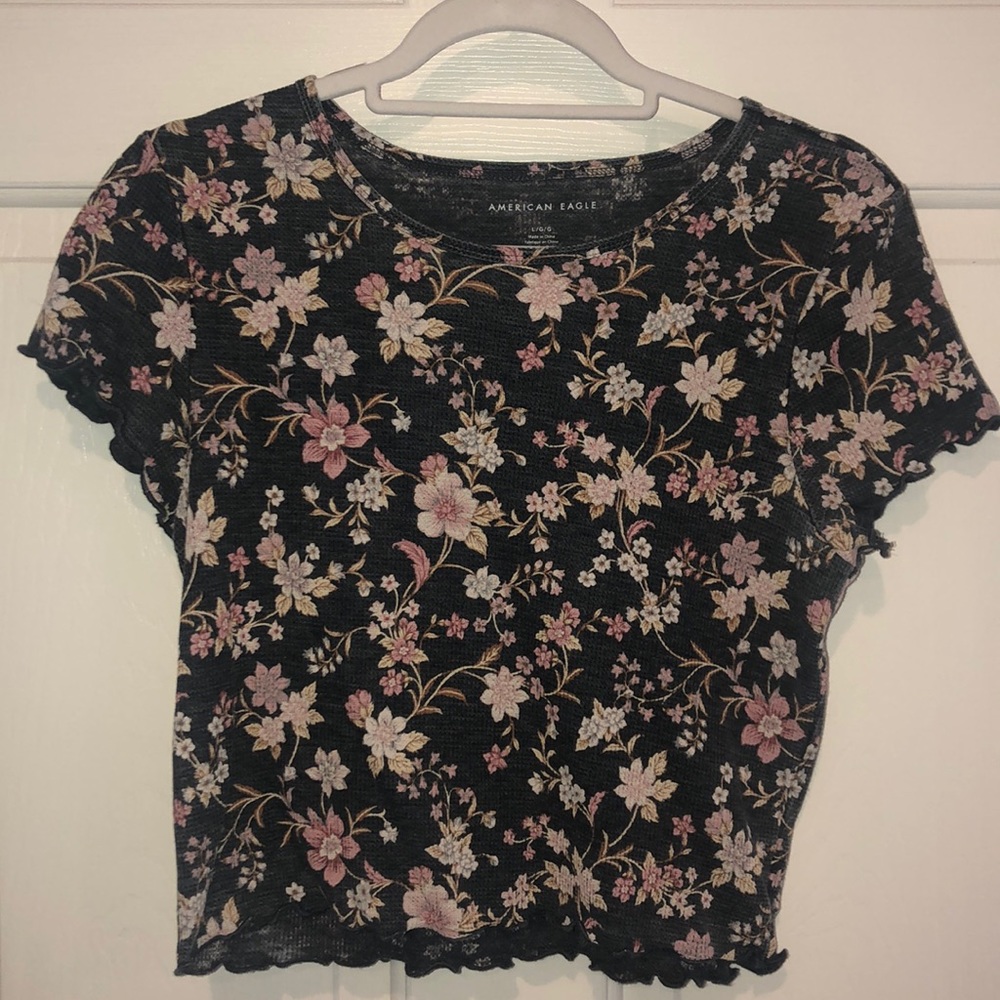 American Eagle crop top